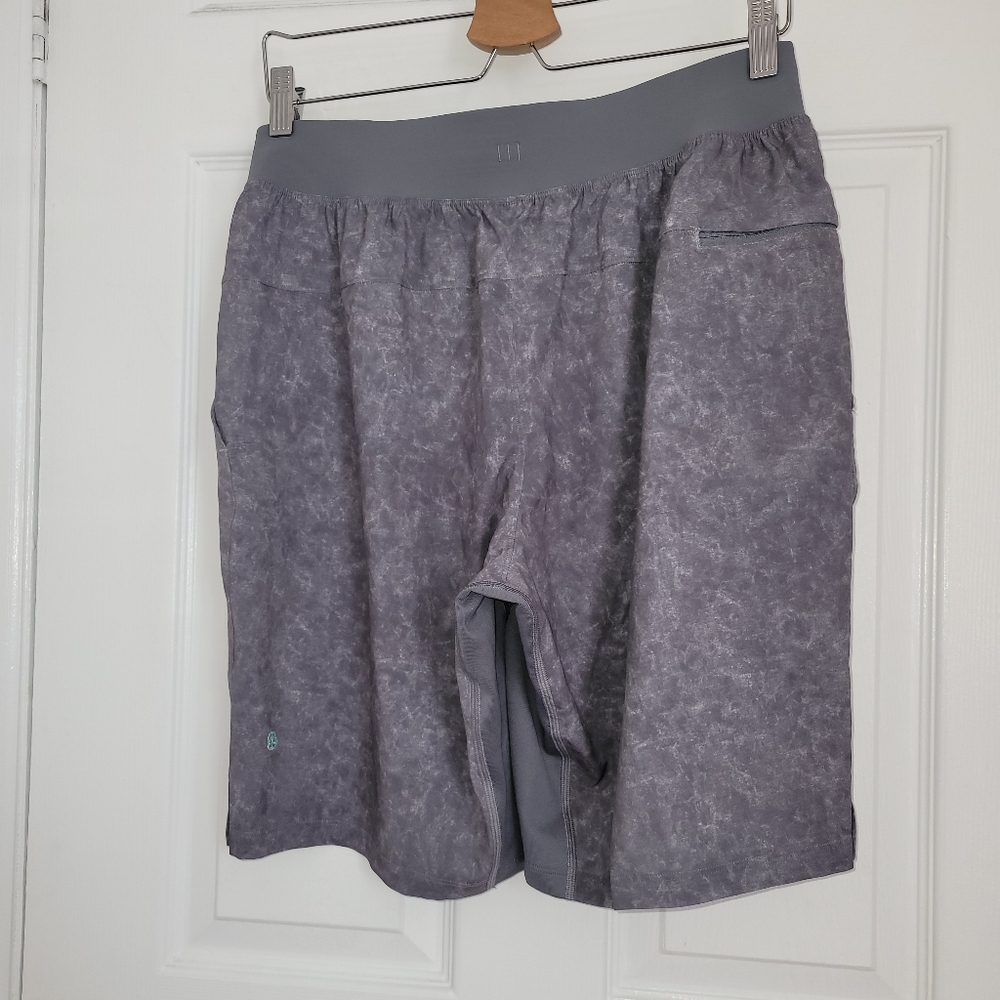 New Lululemon T.H.E  Short 9 Linerless - Picture 2 of 12